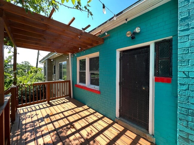 Photo - 1821 Providence St NE Apartment