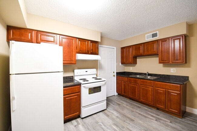 Building Photo - 201 Belle Terre Blvd