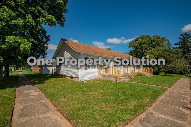 Foto del edificio - 292 Hadley Rd