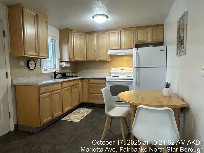 Foto del edificio - 1 Bedroom Apt | Utilities Included | College Road Area
