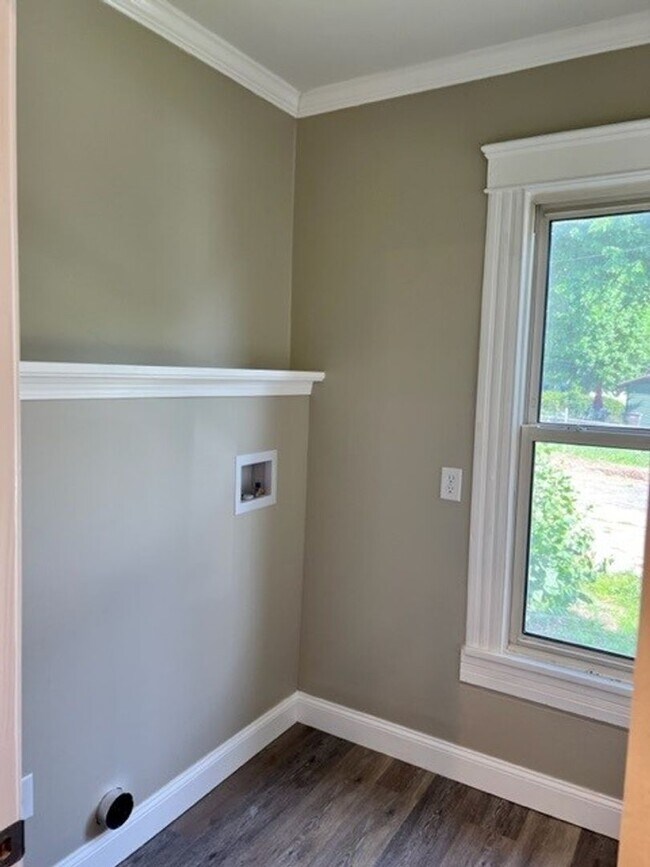 Foto del edificio - 3 BR 2 BA Ranch in Troy, MO