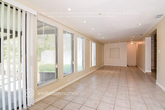 Building Photo - 8512 Misty River Ct