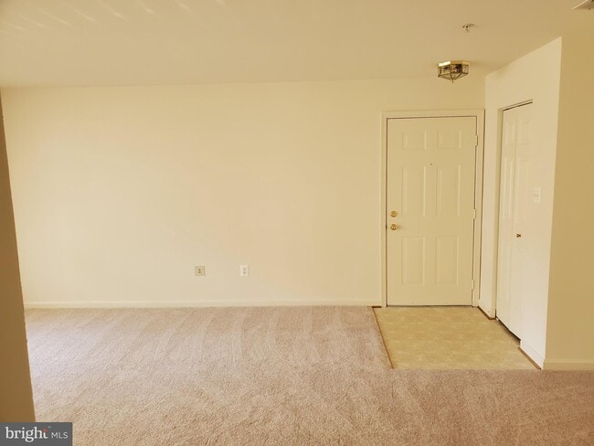 Building Photo - 7502 Calderon Ct