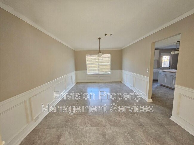 Building Photo - 96 Portland Pl