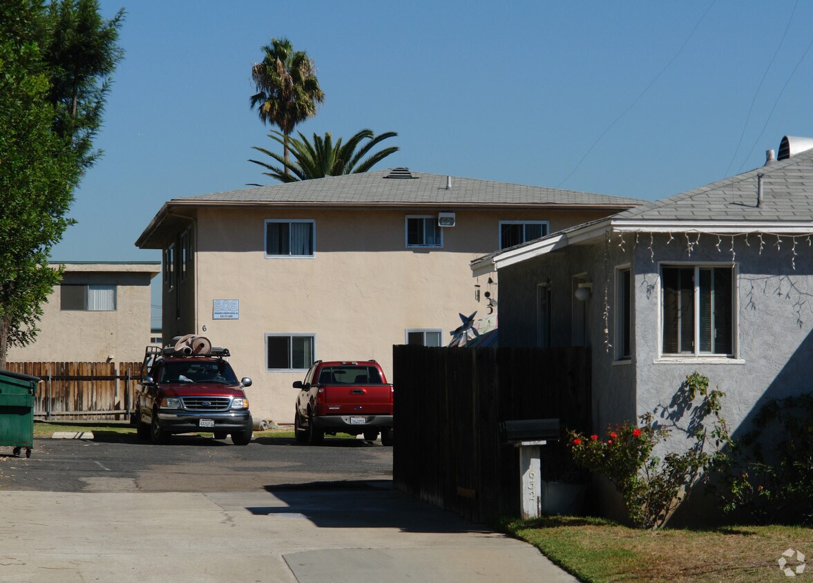 Building Photo - 628 W Washington Ave