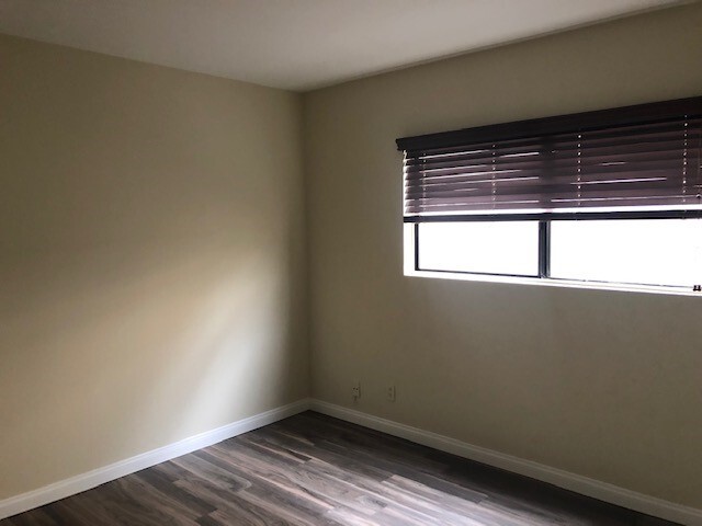 Bedroom - 1720 Elliott Dr