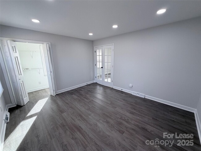 Foto del edificio - 6207 Eagle Peak Dr