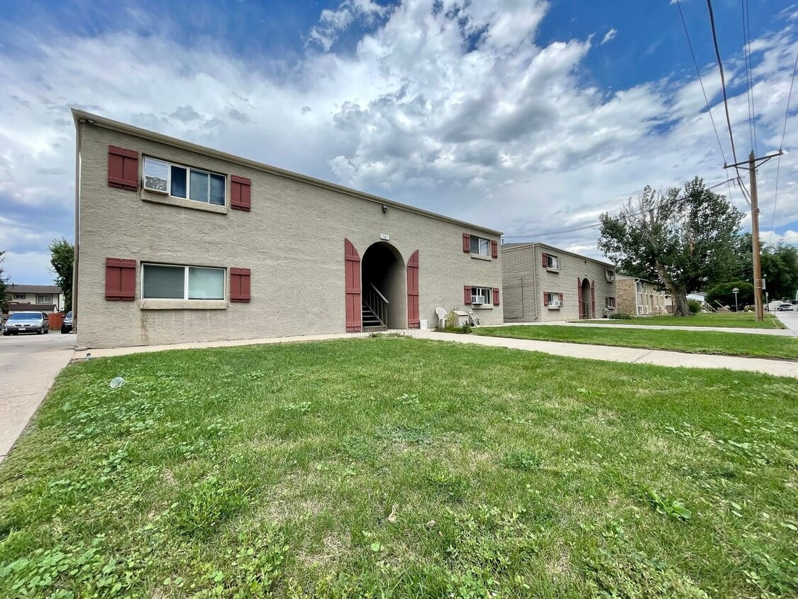 2 Bed, 1 Bath Apartment In Firestone - 2 Bed, 1 Bath Apartment In Firestone