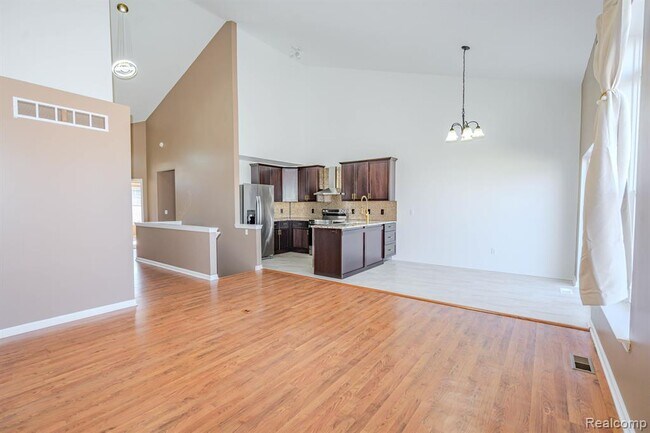 Building Photo - 3909 Elvera Ln