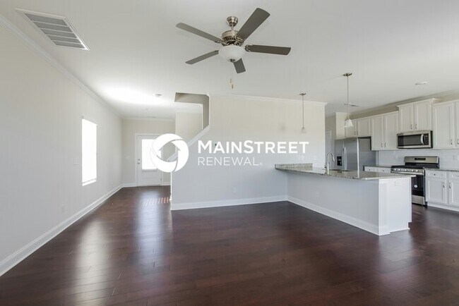 Building Photo - 3 Bedroom Pet-Friendly Home in Monroe, NC with Main Street Renewal