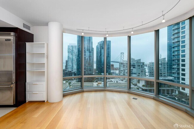 Foto del edificio - 333 1st St
