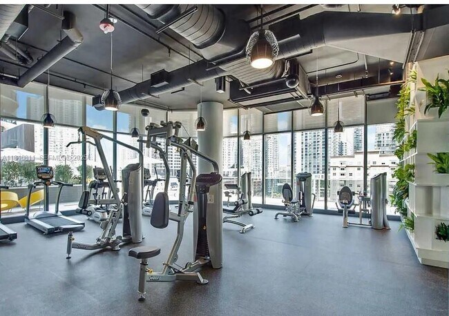 Foto del edificio - 55 SW 9th St