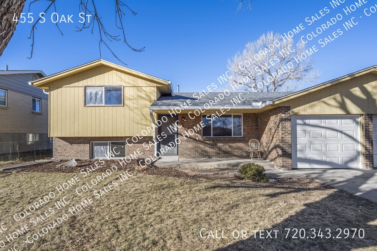 Photo - 455 S Oak St -