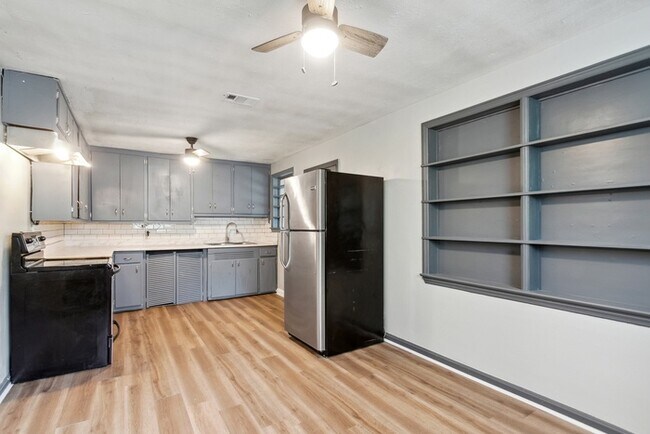 Building Photo - 2550 Farmer Rd NW