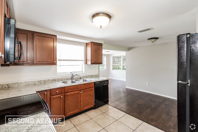 Building Photo - 7321 Coventry Dr
