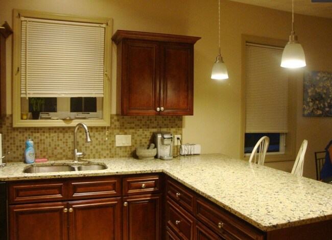 Interior Photo - 82 Sutton Street