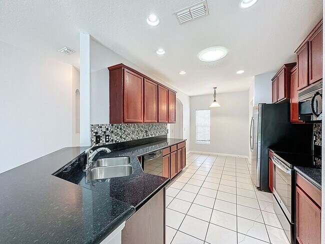 Building Photo - Charming 3 Bedroom Home for Lease in Raint...