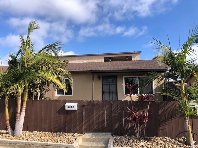 Building Photo - 3346-50 Jemez Dr
