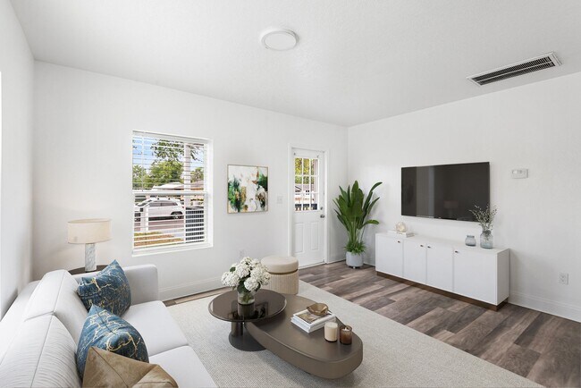 Foto del edificio - MULBERRY HOME FOR RENT!