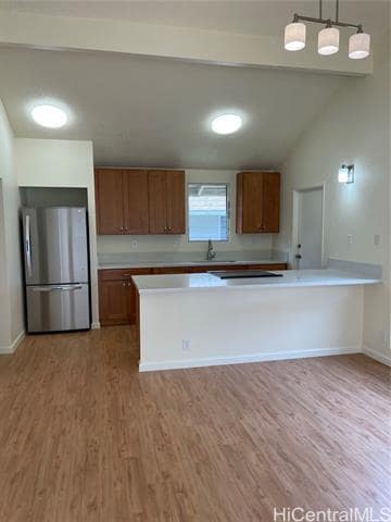 Building Photo - 94-730-730 Lanikuhana Ave