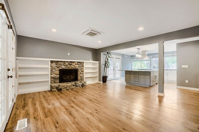 Foto del edificio - Beautiful Mother-in-Law Style Home in Everett, WA!