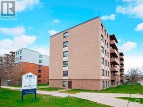 Building Photo - 408-3101 EGLINTON Ave