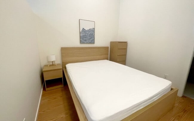 Building Photo - Furnished 1br/1ba in UBC | $2,800