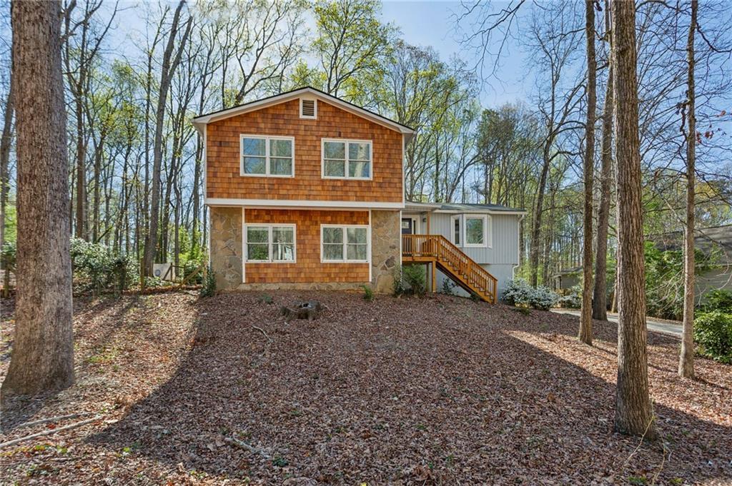 Primary Photo - 2237 Carlyle Dr