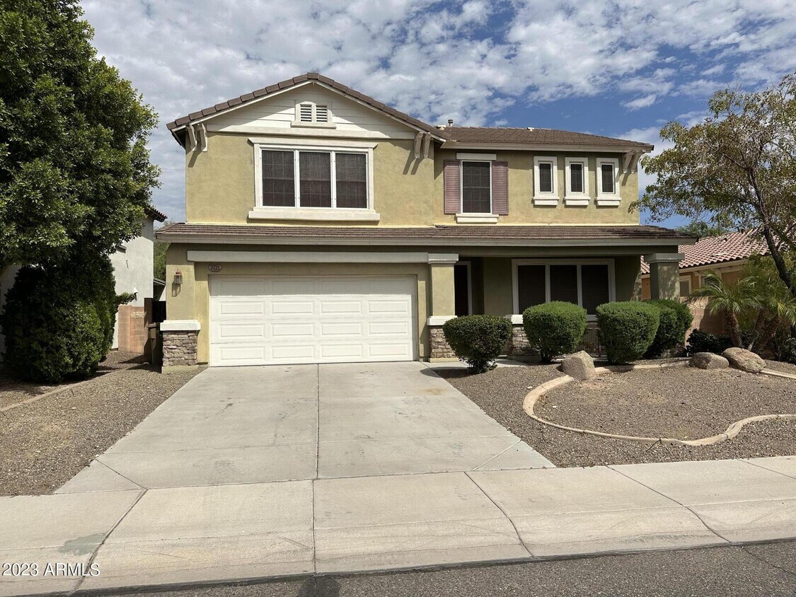 Primary Photo - 3721 N 293rd Dr