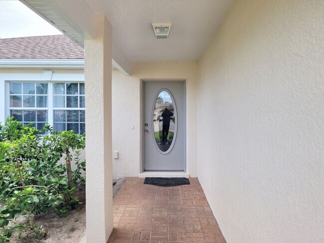 Foto del edificio - 3/2/2 Rental Home located centrally in Spring Hill FL 34609