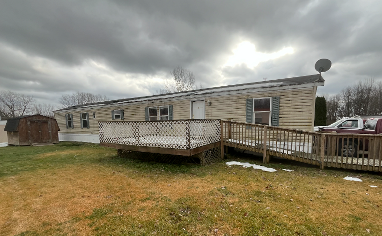 Foto principal - 2 Bed 2 Bath Mobile Home MOVE IN READY!!!