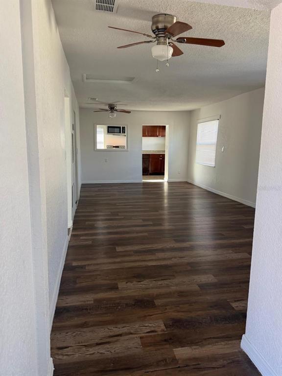 Building Photo - 1930 Macomber Ave