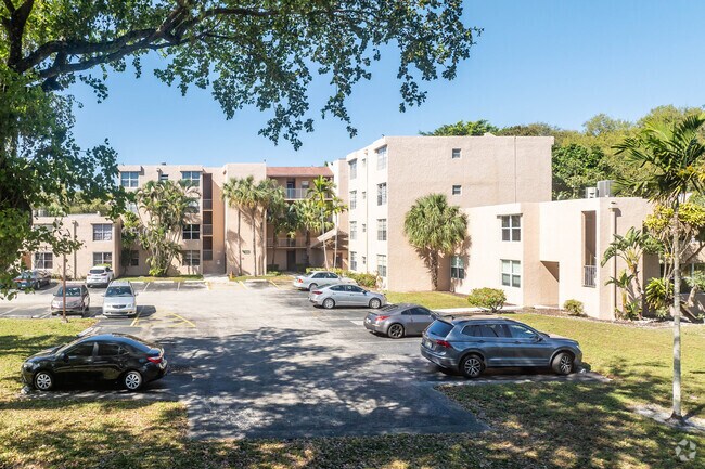 Foto del edificio - Live Oak Place