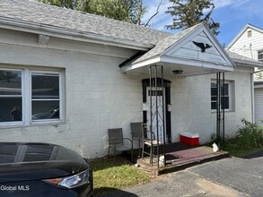Building Photo - 563 4th Ave