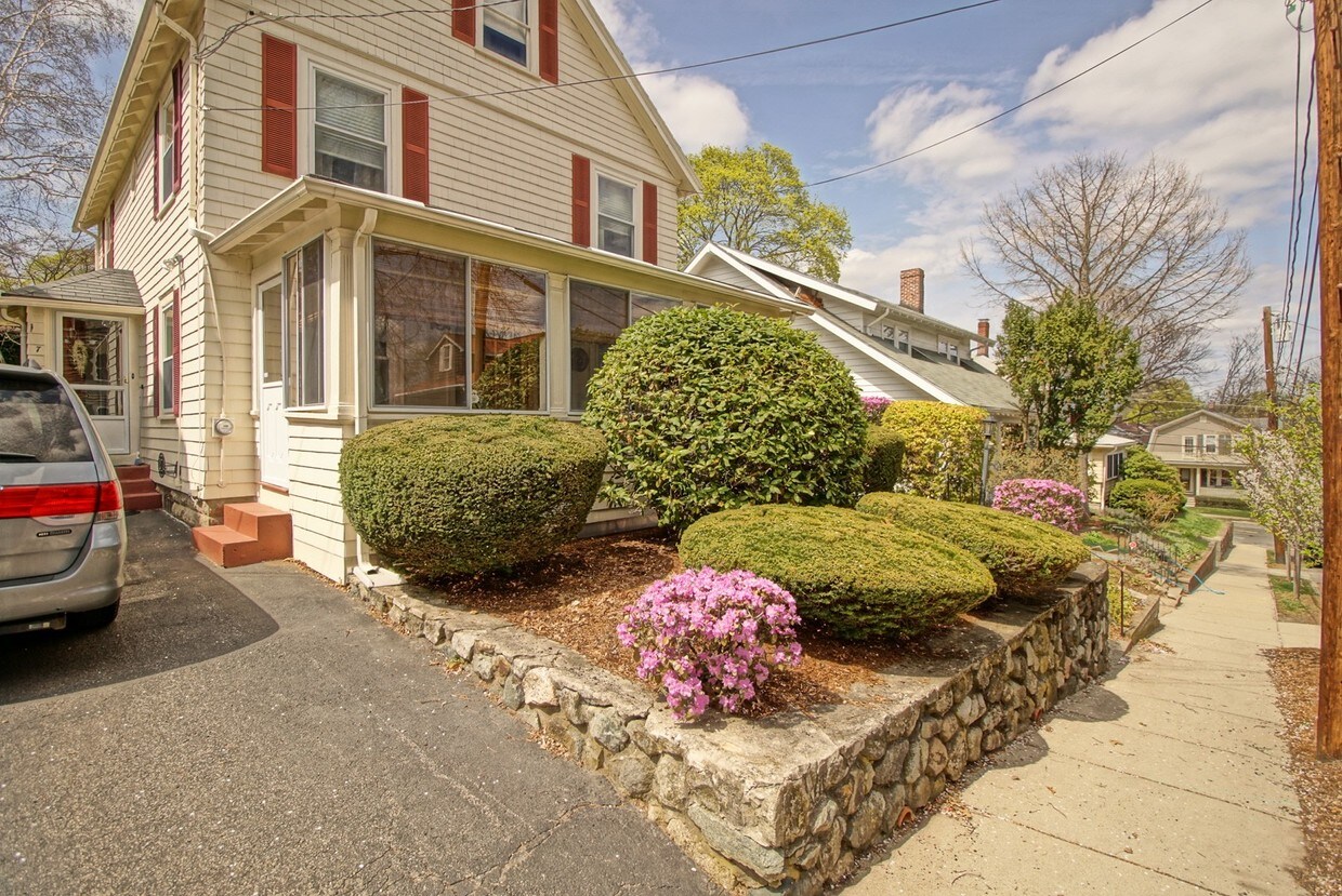 7 Sheldon Rd, Watertown, MA 02472 House Rental in Watertown, MA