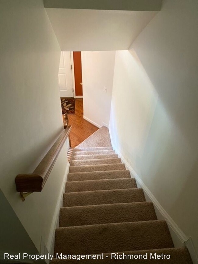 Building Photo - 3 br, 2.5 bath House - 1121 Grand Brook Dr
