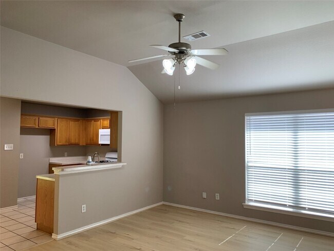 Building Photo - 5739 Wandering Creek Dr