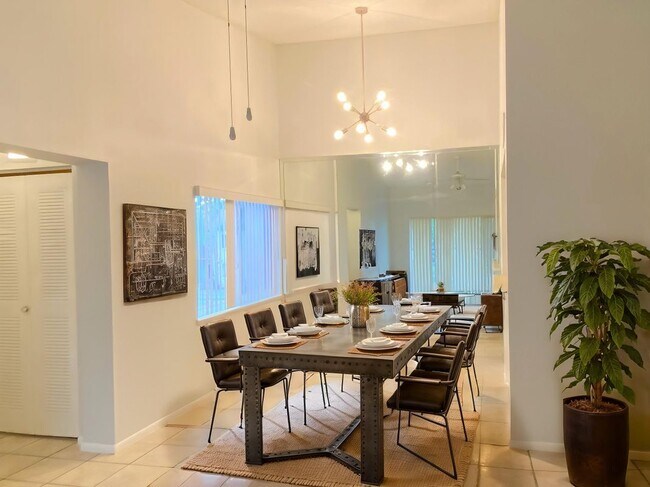 Foto del edificio - 2468 Citrus Club Ln