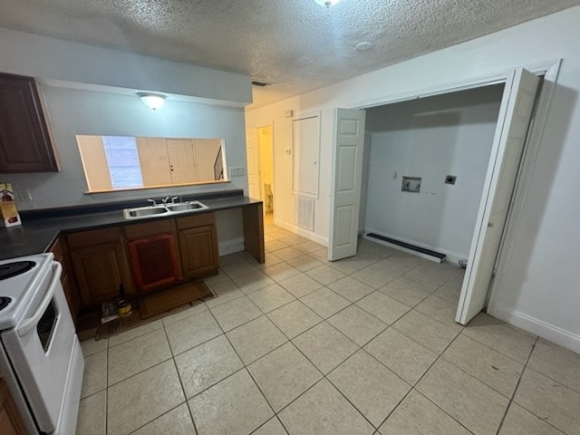 Building Photo - 10821 Roger Dr