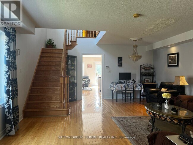 Building Photo - 6606 Harmony Hill