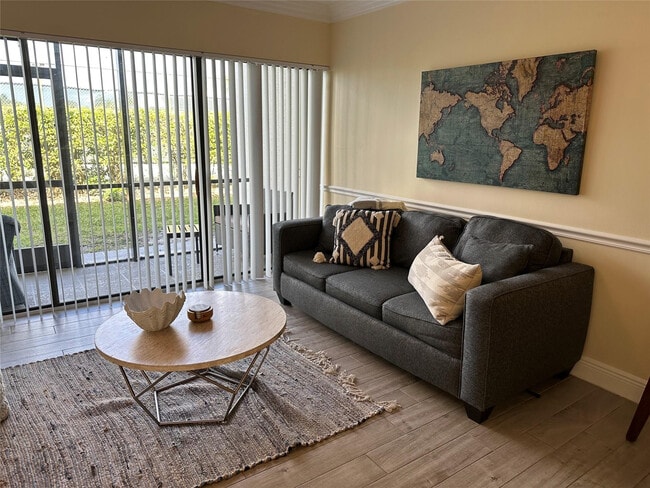 Building Photo - 1605 U.S. Rte 1