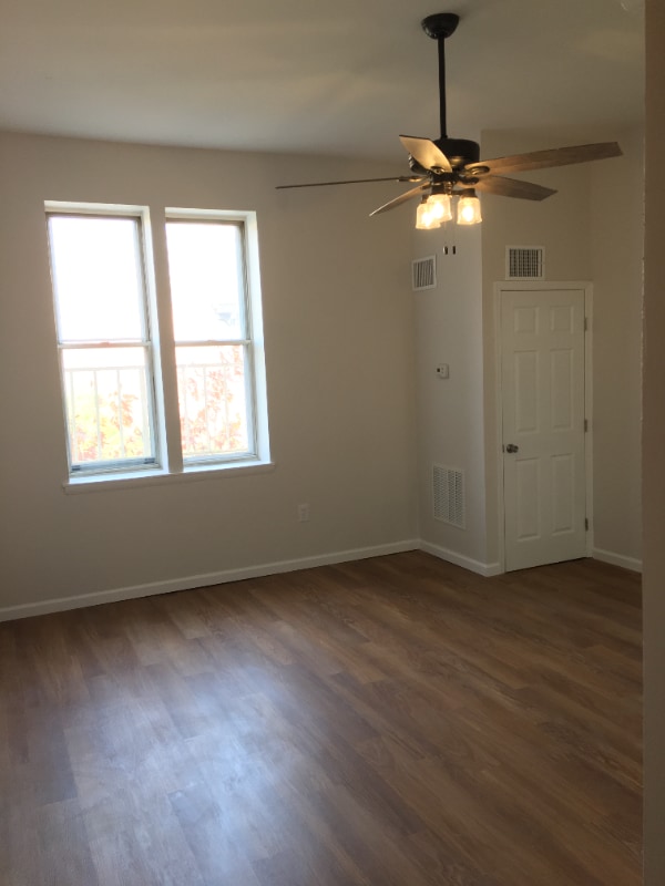 Foto principal - 810 St Paul St