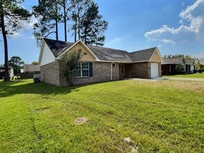 Building Photo - 5400 Old Fort Bayou Rd