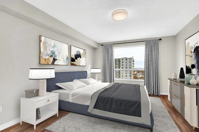 Building Photo - MacDonald