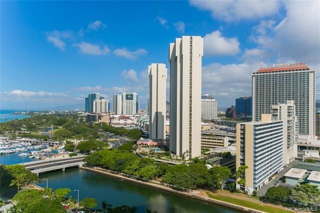 Primary Photo - 1551 Ala Wai Blvd