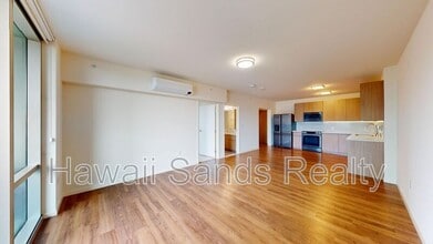 Building Photo - 1391 Kapiolani Blvd