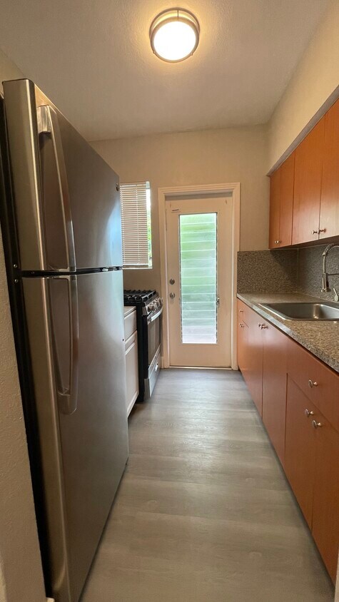 Foto principal - 934 Meridian Ave