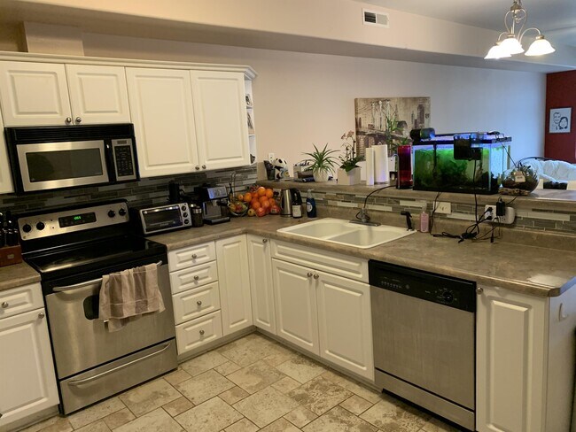 Foto del edificio - 183 Brentwood Dr