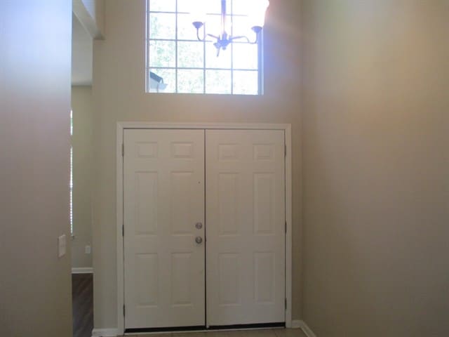 Foto del edificio - 940 Steeple Chase Ln