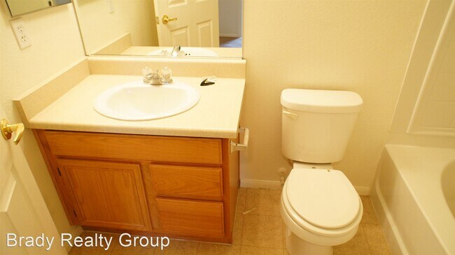 Building Photo - 2 br, 2.5 bath House - 54 Ruffled Feather Way